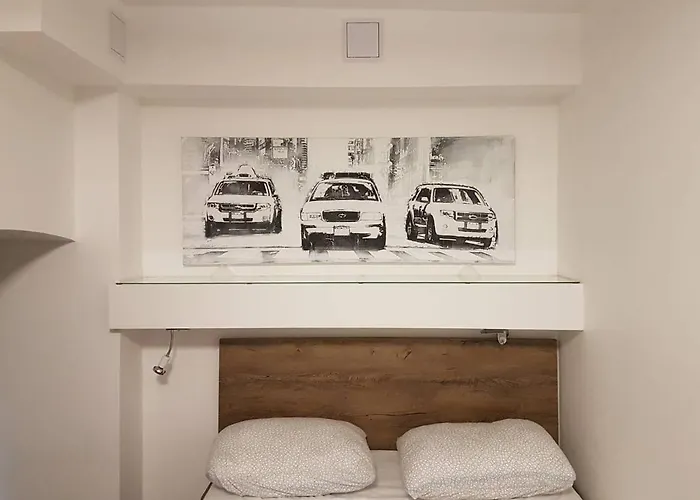 Bachelor ブダペスト